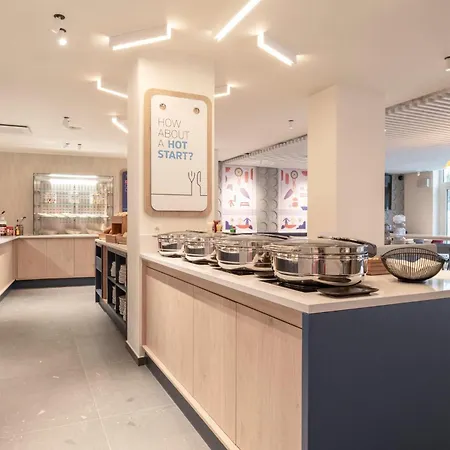 Express & By Ihg Ξενοδοχείο Γάνδη