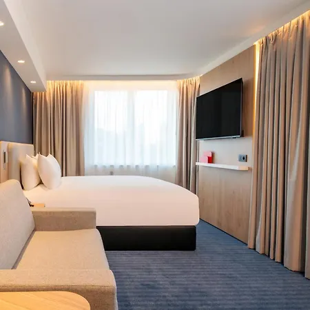 Express & By Ihg 3* Γάνδη