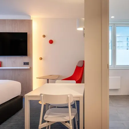 Express & By Ihg 3* Γάνδη
