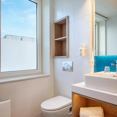 Express & By Ihg Gand