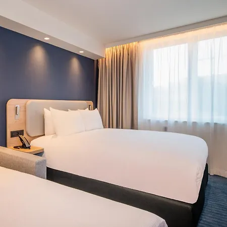 Express & By Ihg Hotel