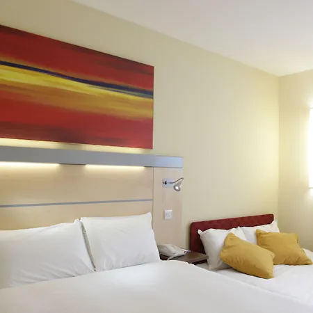 Express & By Ihg Hotel Gent