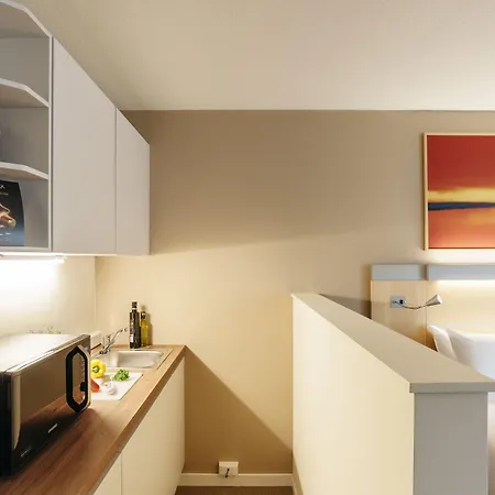 Express & By Ihg 호텔