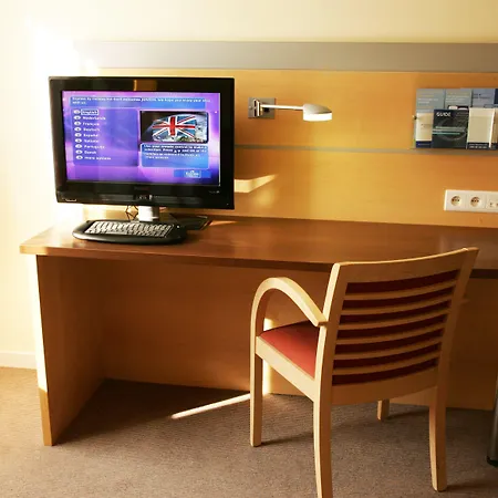 Express & By Ihg Hotel Gent