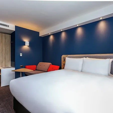 Express & By Ihg Hotel Gent
