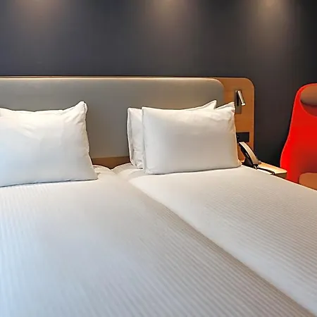 Express & By Ihg 3* Gand