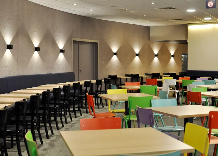 Express & By Ihg 3* Gand