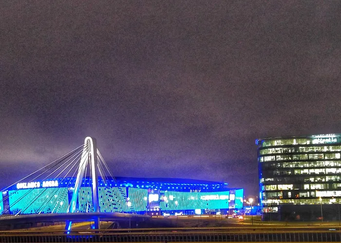 Hotel Express & By Ihg 3*