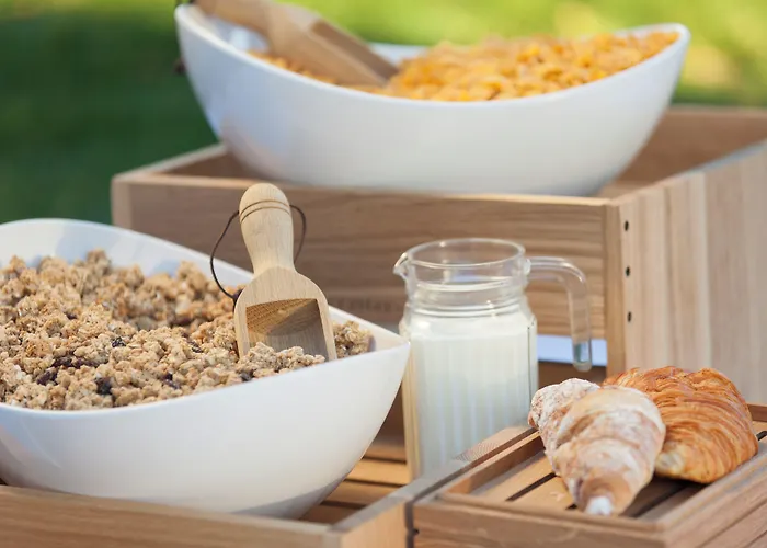 Hotel Express & By Ihg 3*