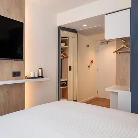 מלון Express & By Ihg גנט